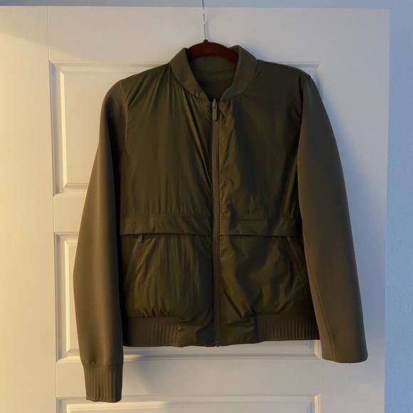 Lululemon reversible olive jacket - Picture 2 of 9